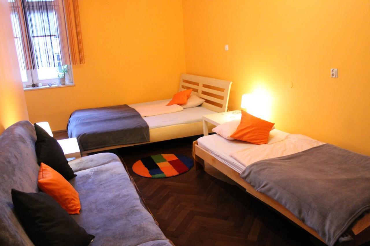 Hostel Centrum Sabot Kraków Eksteriør billede