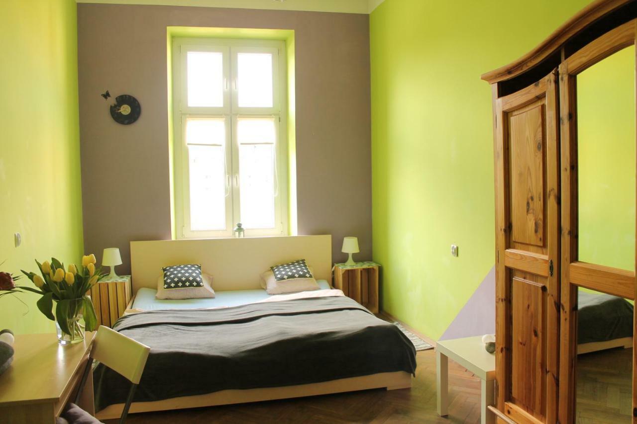 Hostel Centrum Sabot Kraków Eksteriør billede
