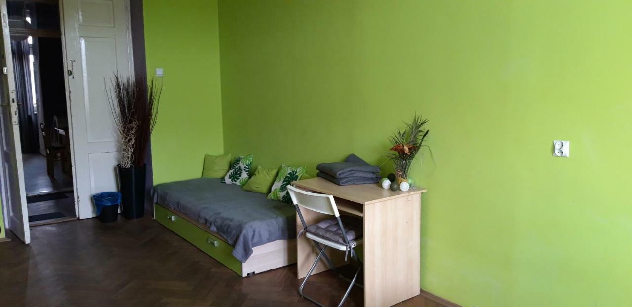 Hostel Centrum Sabot Kraków Eksteriør billede
